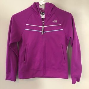The North Face children’s hooded jacket. Size M